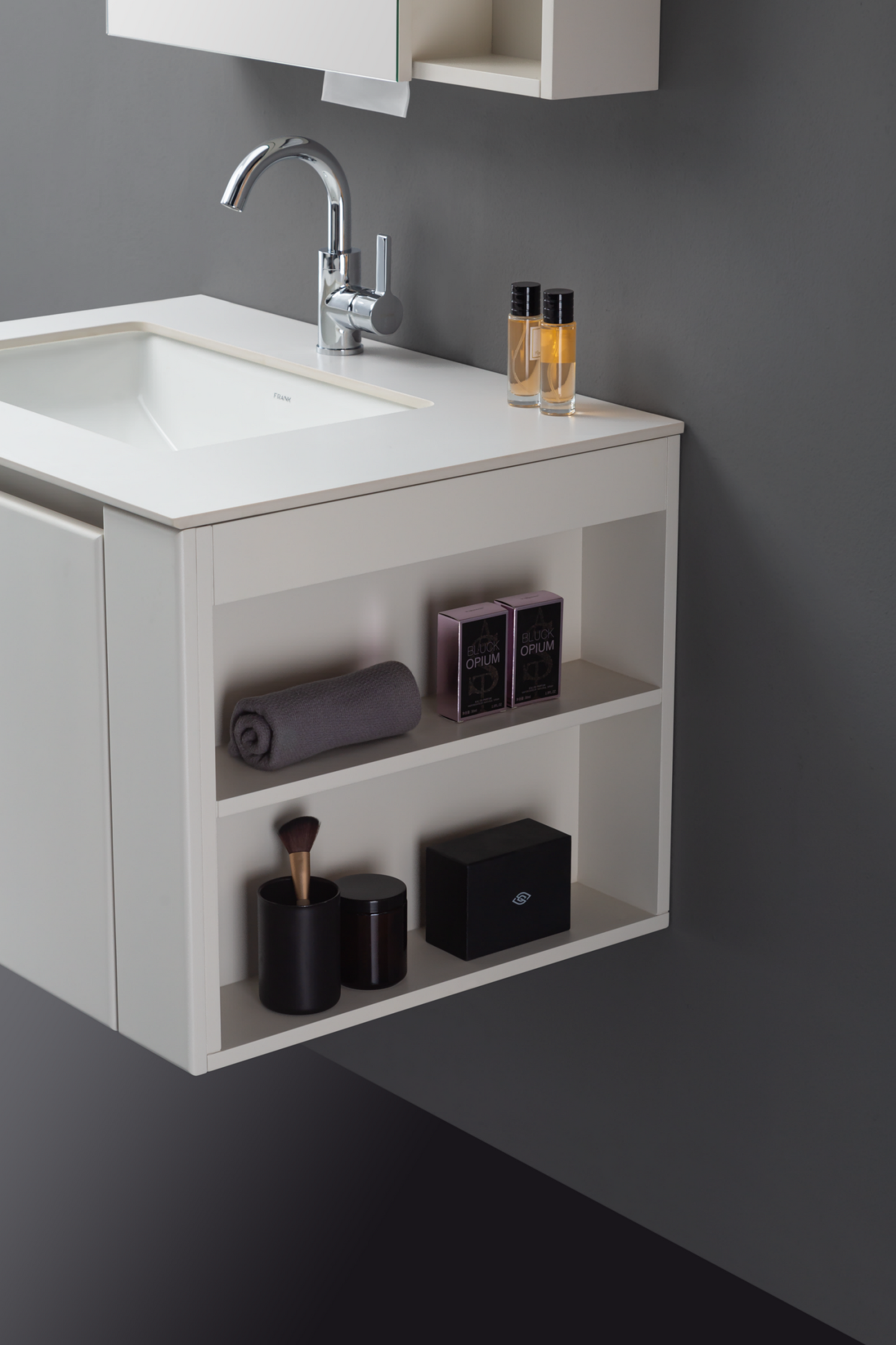 Medunjess Elegant Cream White Bathroom Cabinet with Mirror and Under-Counter Ceramic Basin